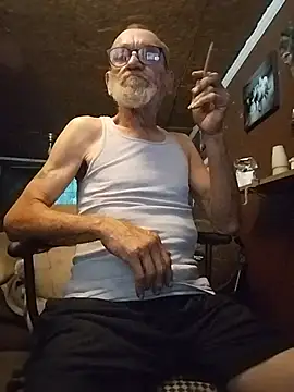 Snapshot of Aldick68 chatting on 06.25.26 Aldick68 online show from 06.25.26
