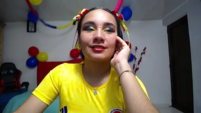 Maylin horny19 online show from 06.18.26