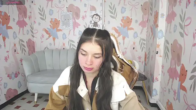 Snapshot of Sarita_v_ chatting on 01.08.25 Sarita v online show from 01.08.25