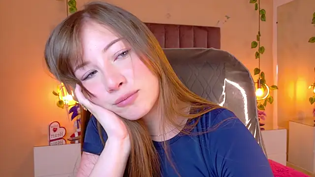 Snapshot of Dahlia_Rousse chatting on 07.08.26 Dahlia Rousse online show from 07.08.26