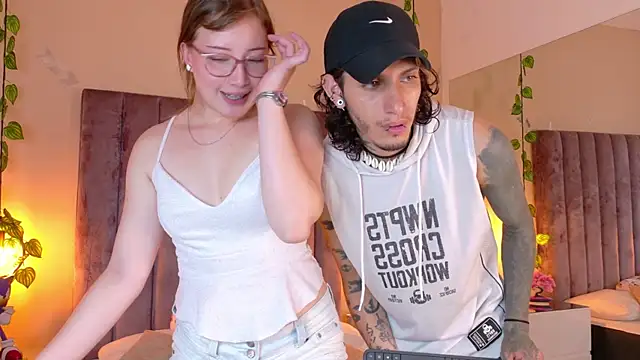 Snapshot of Dahlia_Rousse chatting on 07.22.26 Dahlia Rousse online show from 07.22.26