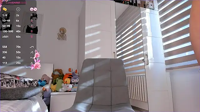 Snapshot of mirann chatting on 02.02.25 mirann online show from 02.02.25