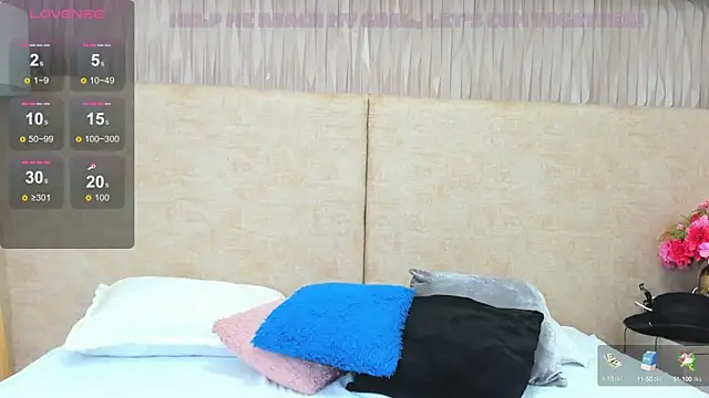 Snapshot of taylorsmiiith_ chatting on 02.01.25 taylorsmiiith online show from 02.01.25