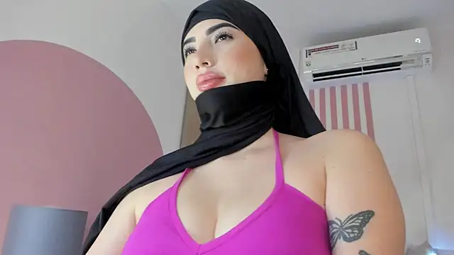 Snapshot of taylorsmiiith_ chatting on 01.09.26 taylorsmiiith online show from 01.09.26