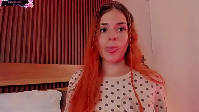 Snapshot of alliss_ginger_ chatting on 03.09.26 alliss ginger online show from 03.09.26