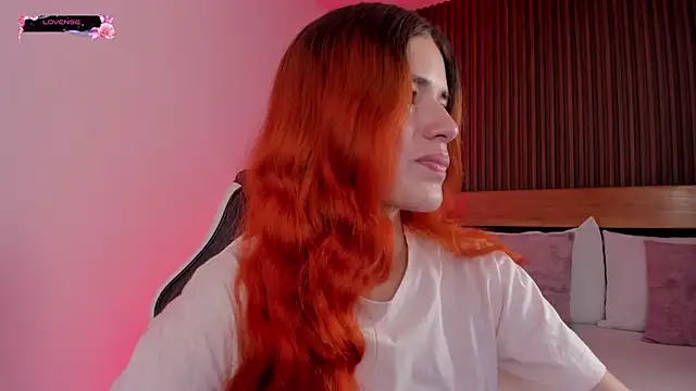 alliss ginger  online show from 06.19.26