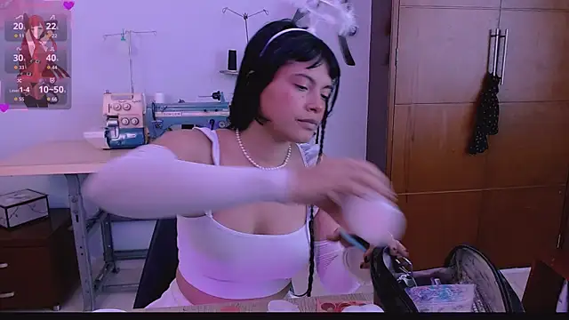 Mattilda 18 online show from 10.08.25