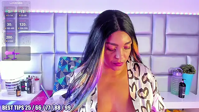 LovelyNickii online show from 02.06.26