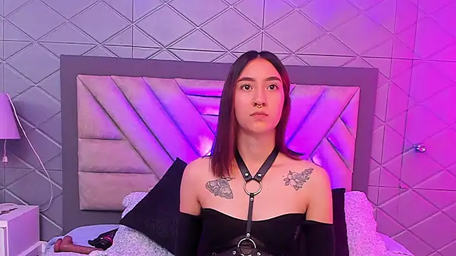 Snapshot of MeganPresleyy chatting on 01.20.25 MeganPresleyy online show from 01.20.25