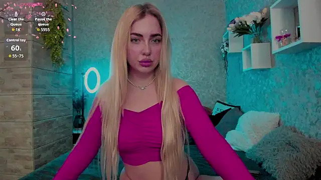 Snapshot of Mika_Rayy chatting on 11.07.25 Mika Rayy online show from 11.07.25