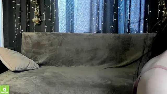 Snapshot of Amelia_skyy chatting on 06.12.26 Amelia skyy online show from 06.12.26