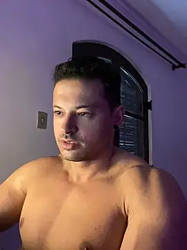 Snapshot of Lucasfit24 chatting on 03.03.25 Lucasfit24 online show from 03.03.25