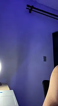 Snapshot of Lucasfit24 chatting on 03.19.25 Lucasfit24 online show from 03.19.25