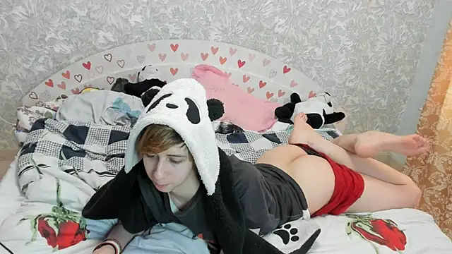 Timothy Fox online show from 03.04.25