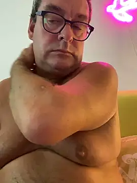 Snapshot of MountJohnXL chatting on 03.06.26 MountJohnXL online show from 03.06.26