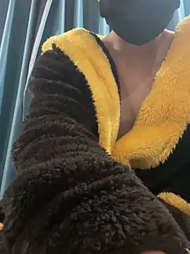 Snapshot of yfx468 chatting on 02.26.25 yfx468 online show from 02.26.25