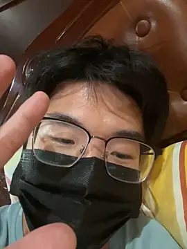 Snapshot of yfx468 chatting on 03.21.25 yfx468 online show from 03.21.25