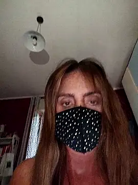 Snapshot of Akemi_rossi chatting on 09.15.25 Akemi rossi online show from 09.15.25