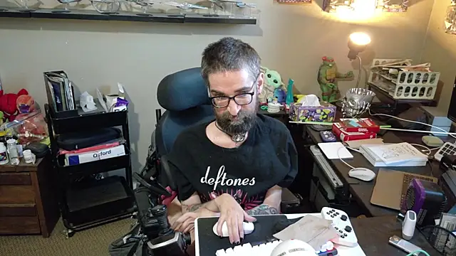 Snapshot of HighPriest_Belial666 chatting on 12.21.25 HighPriest Belial666 online show from 12.21.25