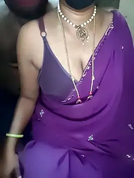 Snapshot of tamil-suba chatting on 11.07.25 tamil-suba online show from 11.07.25