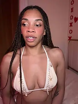 Snapshot of goddesskash chatting on 02.19.26 goddesskash online show from 02.19.26