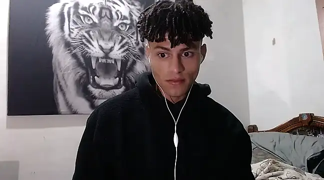 Snapshot of dany_hardy chatting on 01.11.25 dany hardy online show from 01.11.25