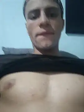 Snapshot of dany_hardy chatting on 10.21.25 dany hardy online show from 10.21.25