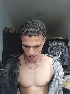 Snapshot of dany_hardy chatting on 01.12.26 dany hardy online show from 01.12.26