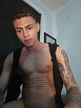 Snapshot of dany_hardy chatting on 02.25.26 dany hardy online show from 02.25.26