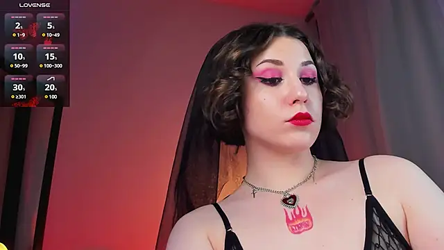 Eva Moss  online show from 02.01.25