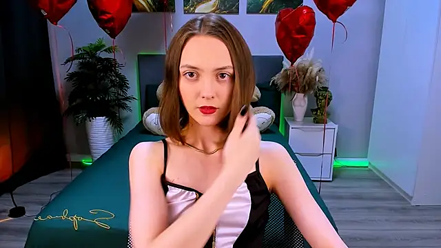 Snapshot of JesssWalker chatting on 03.11.25 JesssWalker online show from 03.11.25