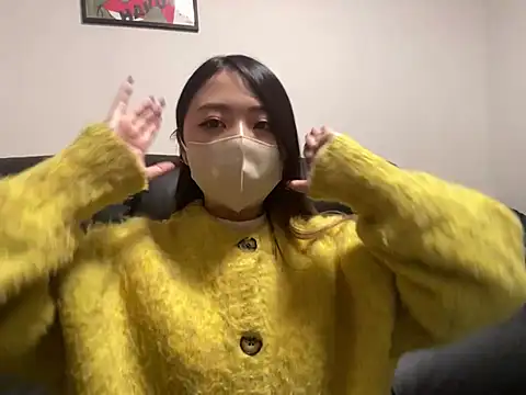 Snapshot of yazawa_oO chatting on 02.11.25 yazawa oO online show from 02.11.25