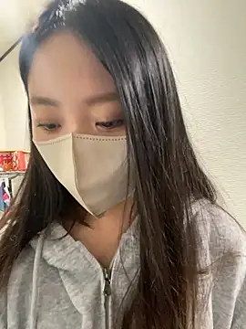 Snapshot of yazawa_oO chatting on 10.06.25 yazawa oO online show from 10.06.25