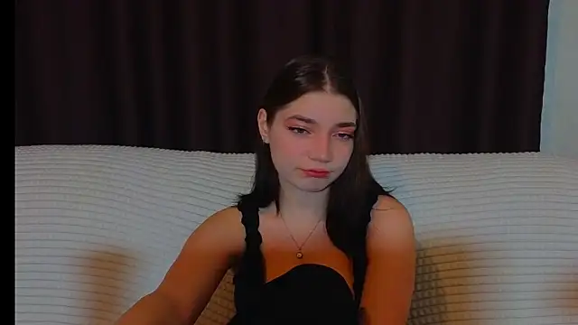 Snapshot of CassJonn chatting on 02.21.25 CassJonn online show from 02.21.25