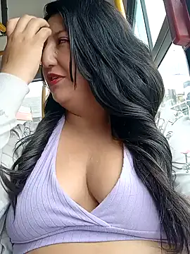 Snapshot of Melyy_Edii chatting on 03.20.25 Melyy Edii online show from 03.20.25