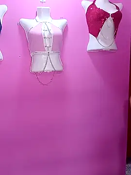 Snapshot of Melyy_Edii chatting on 10.01.25 Melyy Edii online show from 10.01.25