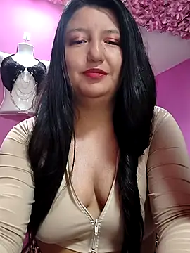 Snapshot of Melyy_Edii chatting on 01.12.26 Melyy Edii online show from 01.12.26