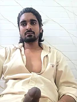 Snapshot of lusty_male69 chatting on 07.26.26 lusty male69 online show from 07.26.26