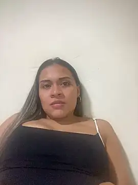 Yessica 832 online show from 02.23.25
