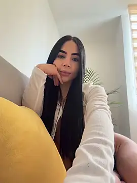 Snapshot of tamy_xoo chatting on 05.29.26 tamy xoo online show from 05.29.26