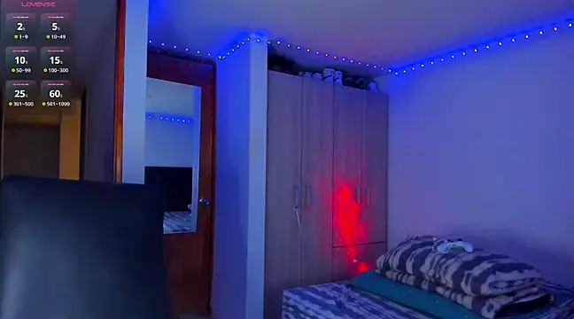 Snapshot of austinoficial chatting on 03.15.25 austinoficial online show from 03.15.25