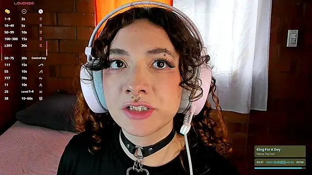 Annycolin  online show from 03.07.25