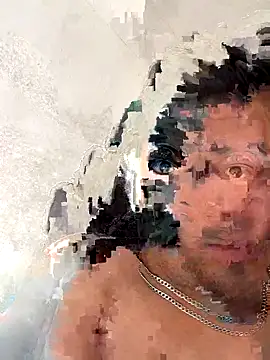 Snapshot of Suass24 chatting on 10.29.25 Suass24 online show from 10.29.25