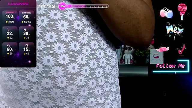 Snapshot of Naty-Brown chatting on 11.30.25 Naty-Brown online show from 11.30.25