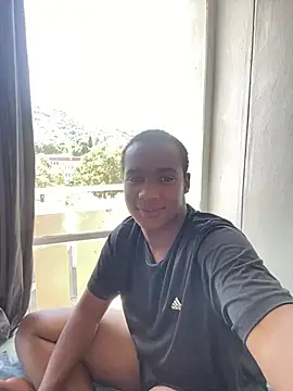 Snapshot of snotLoud chatting on 03.09.25 snotLoud online show from 03.09.25