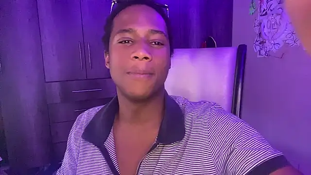 Snapshot of snotLoud chatting on 02.03.26 snotLoud online show from 02.03.26