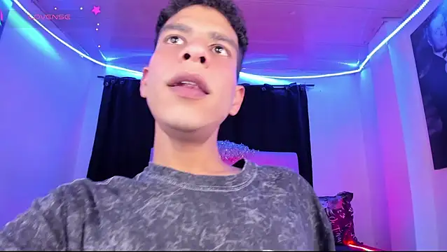 Ethan Boyy online show from 06.16.26
