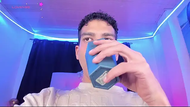 Ethan Boyy online show from 06.26.26