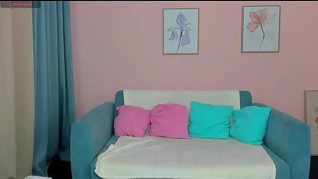 AmeliaLoveee online show from 01.25.25