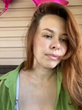 Snapshot of Kelley_Allie chatting on 07.18.26 Kelley Allie online show from 07.18.26